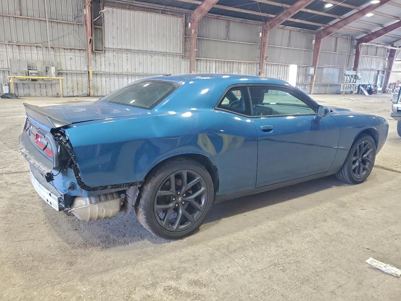 2023 DODGE CHALLENGER SXT photo 3