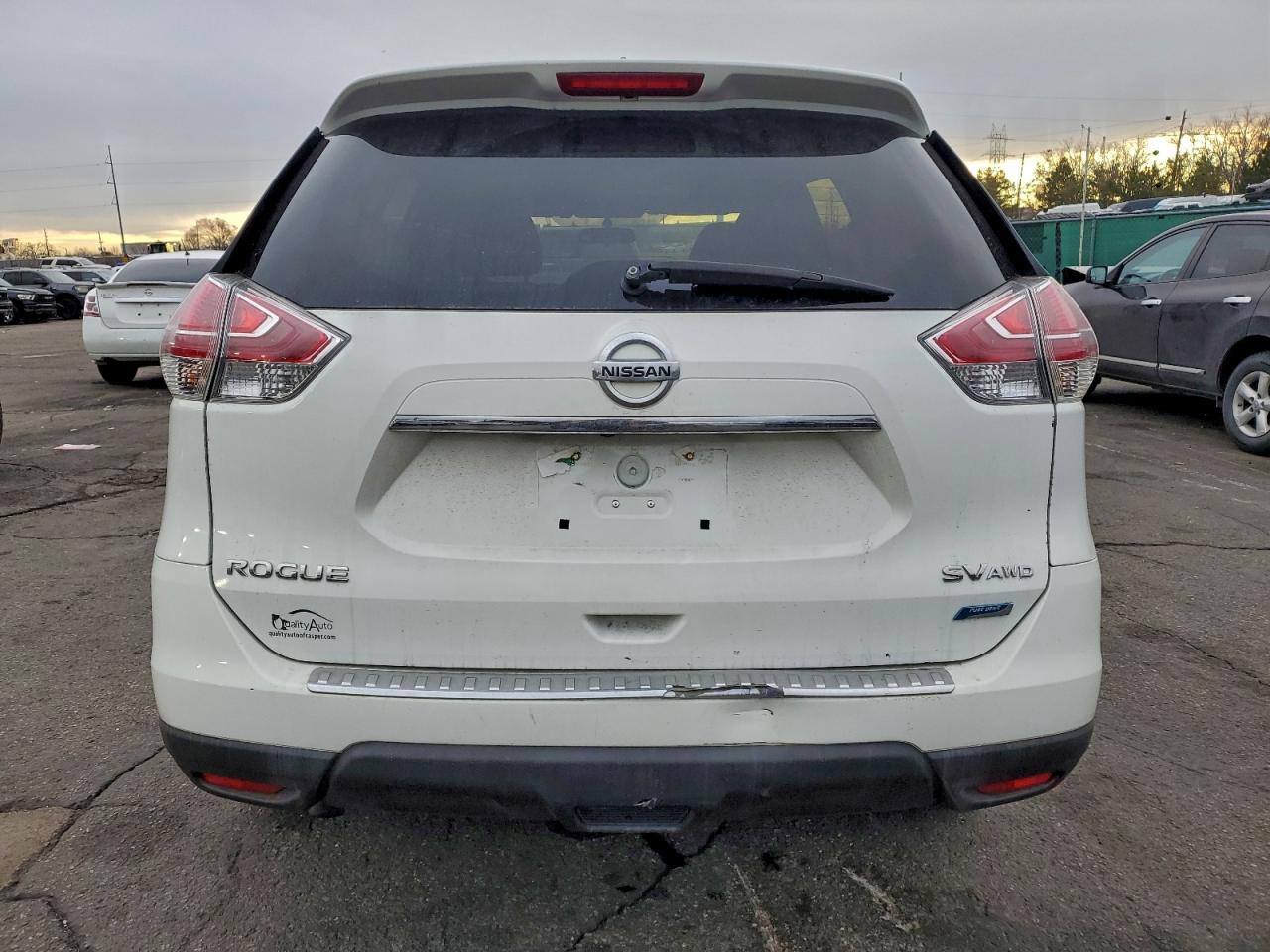 2014 NISSAN ROGUE S photo 6