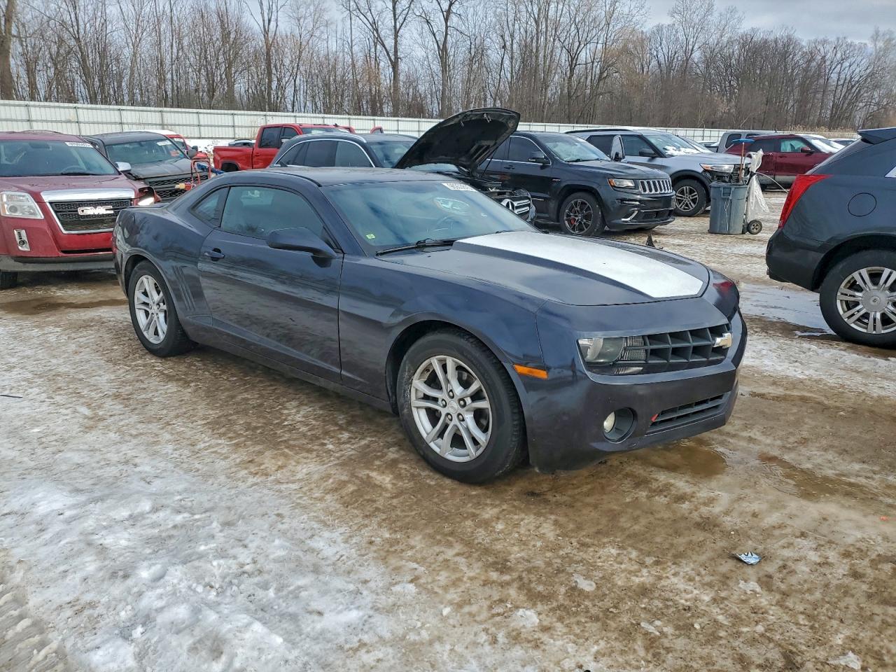 2013 CHEVROLET CAMARO LT photo 4