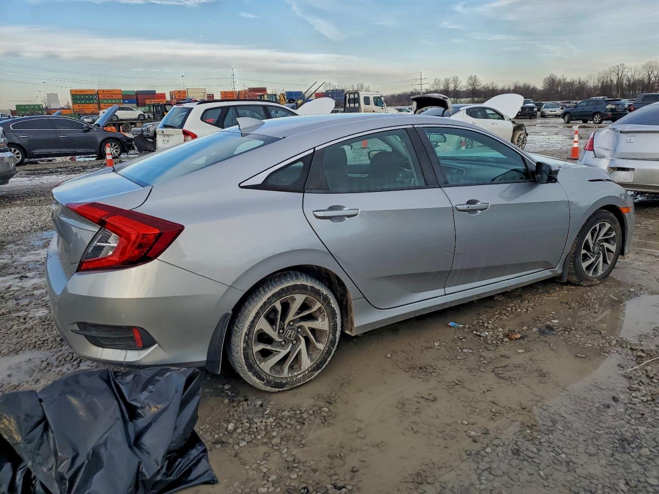 2017 HONDA CIVIC EX photo 3