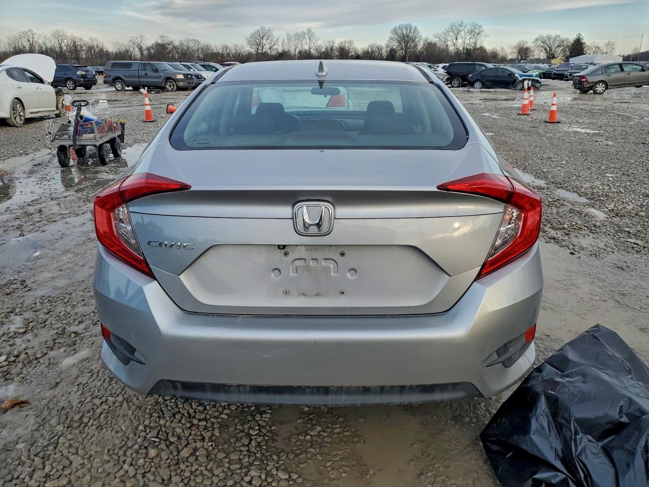 2017 HONDA CIVIC EX photo 6