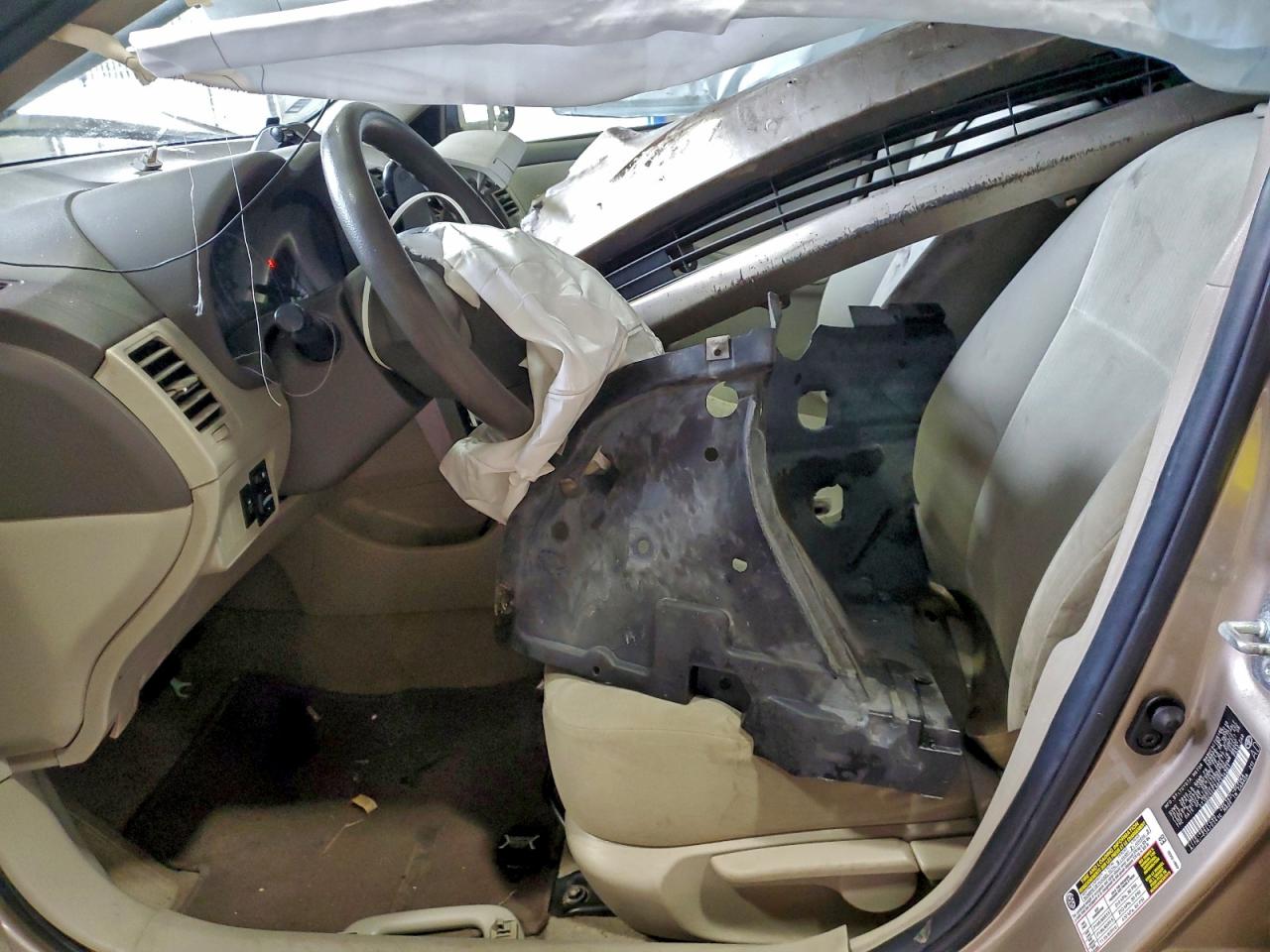 2010 TOYOTA COROLLA BASE photo 7