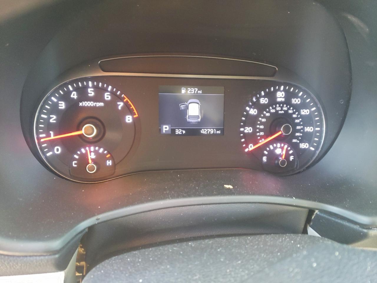 2020 KIA SOUL LX photo 9