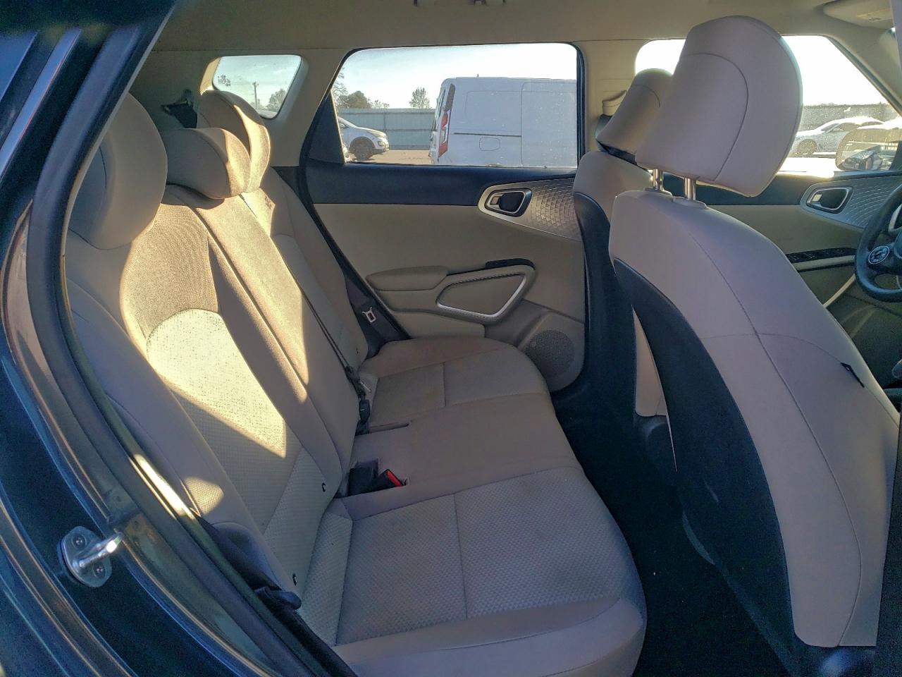 2020 KIA SOUL LX photo 10
