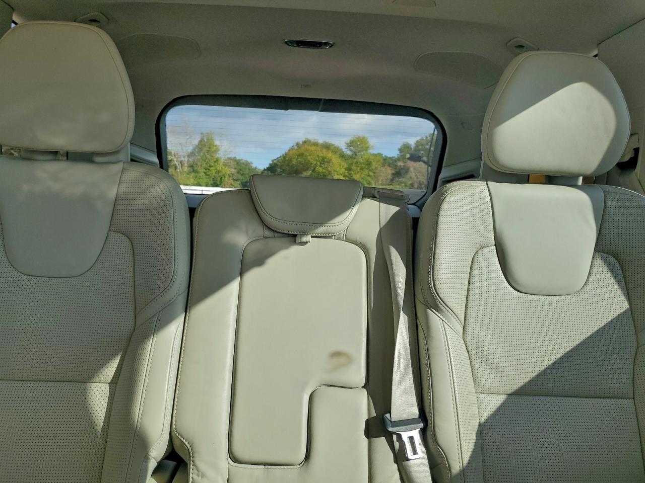 2018 VOLVO XC90 T6 photo 10
