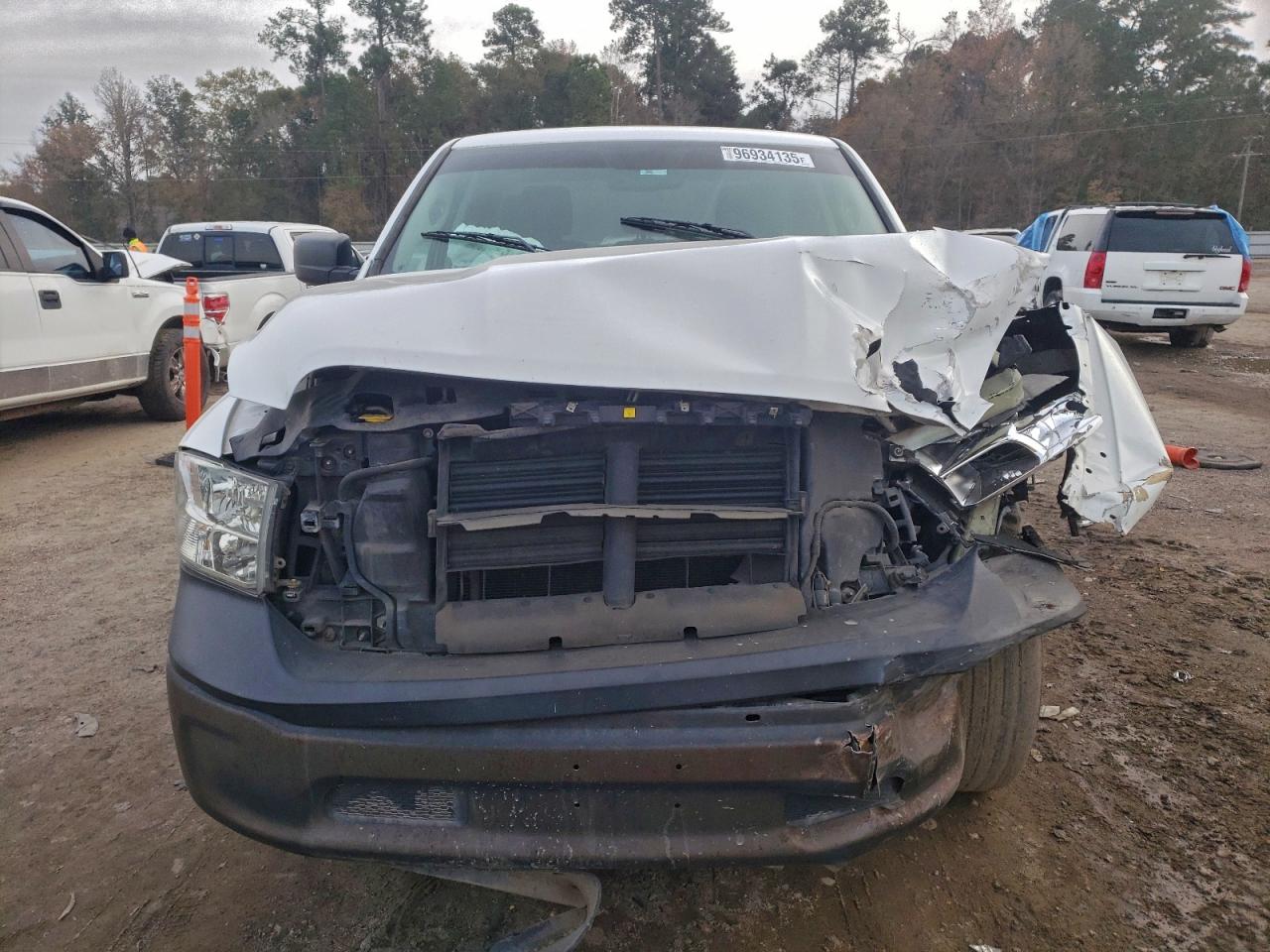 2019 RAM 1500 CLASSIC TRADESMAN photo 5