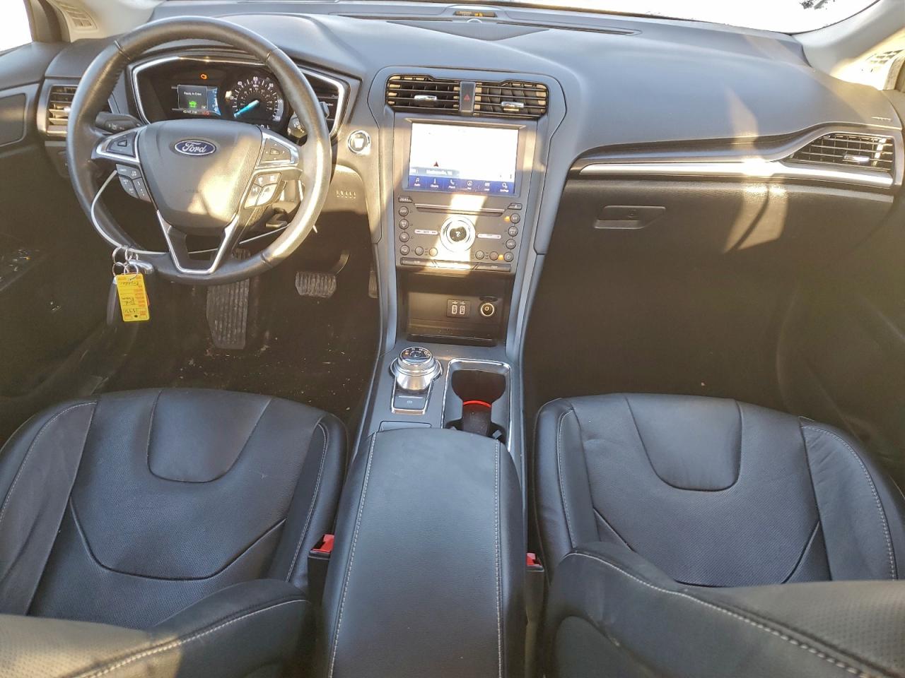 2020 FORD FUSION TITANIUM photo 8