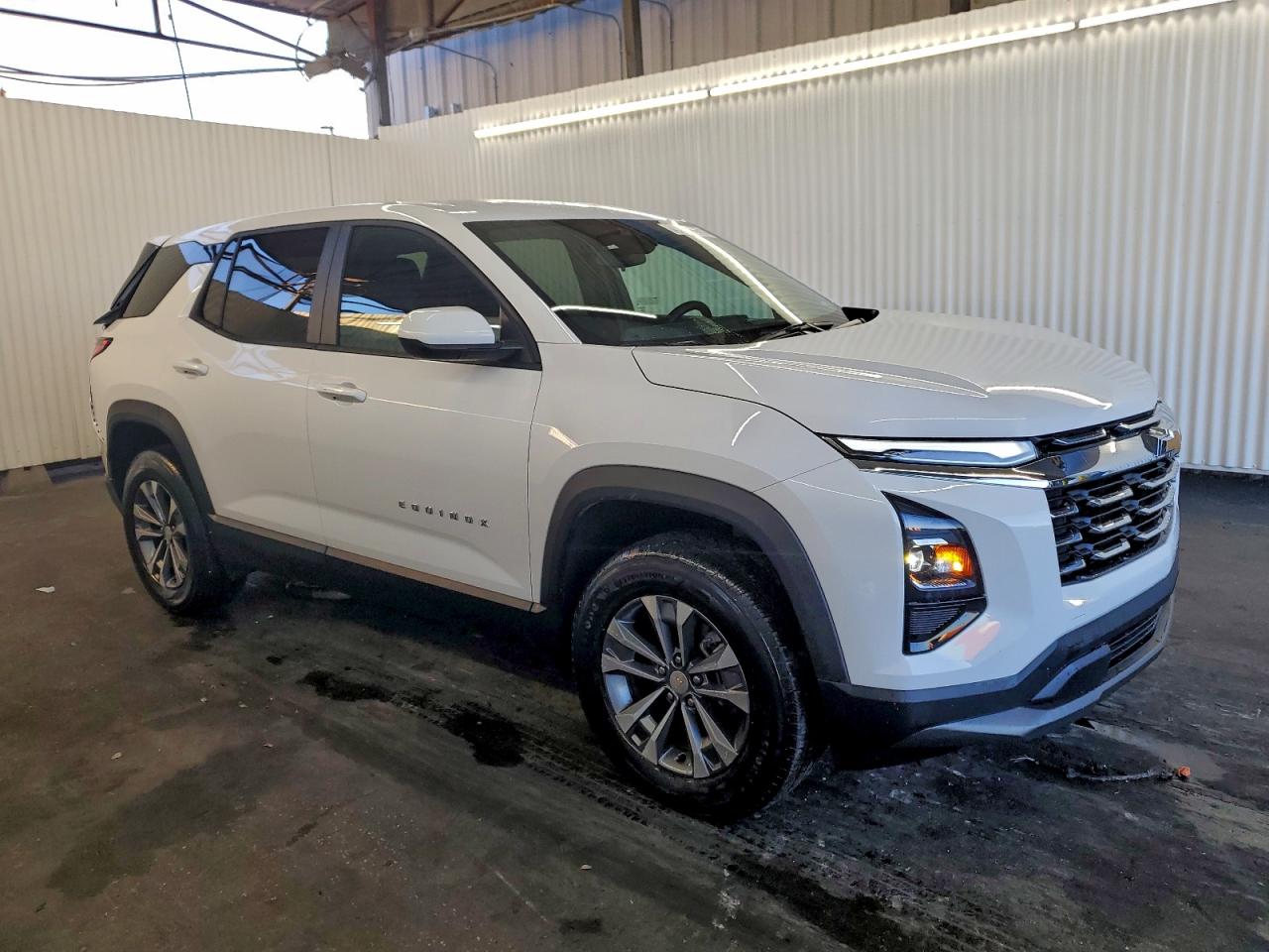 2026 CHEVROLET EQUINOX LT photo 4
