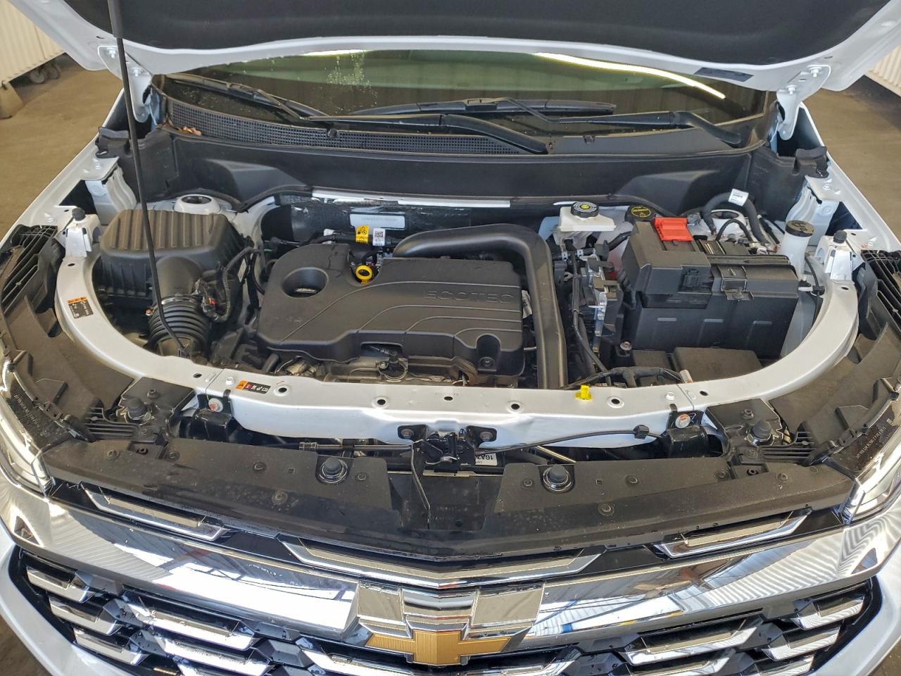2026 CHEVROLET EQUINOX LT photo 12