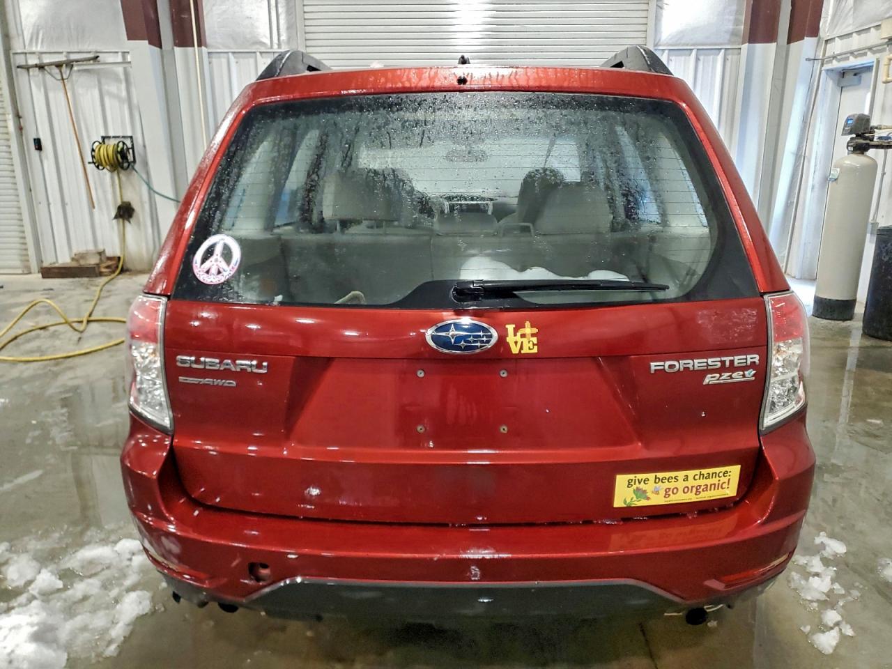 2010 SUBARU FORESTER XS photo 6