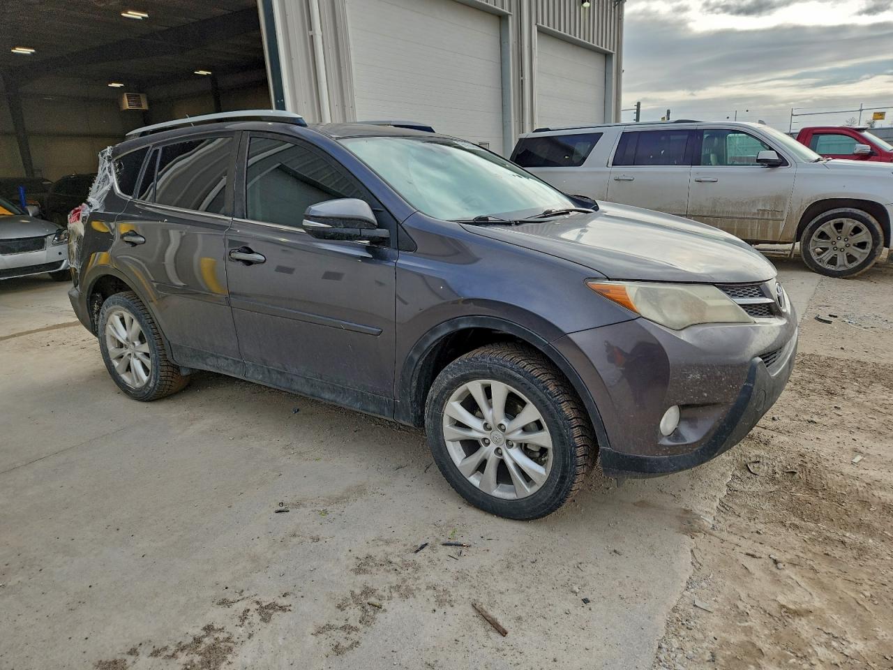 2015 TOYOTA RAV4 LIMITED photo 4