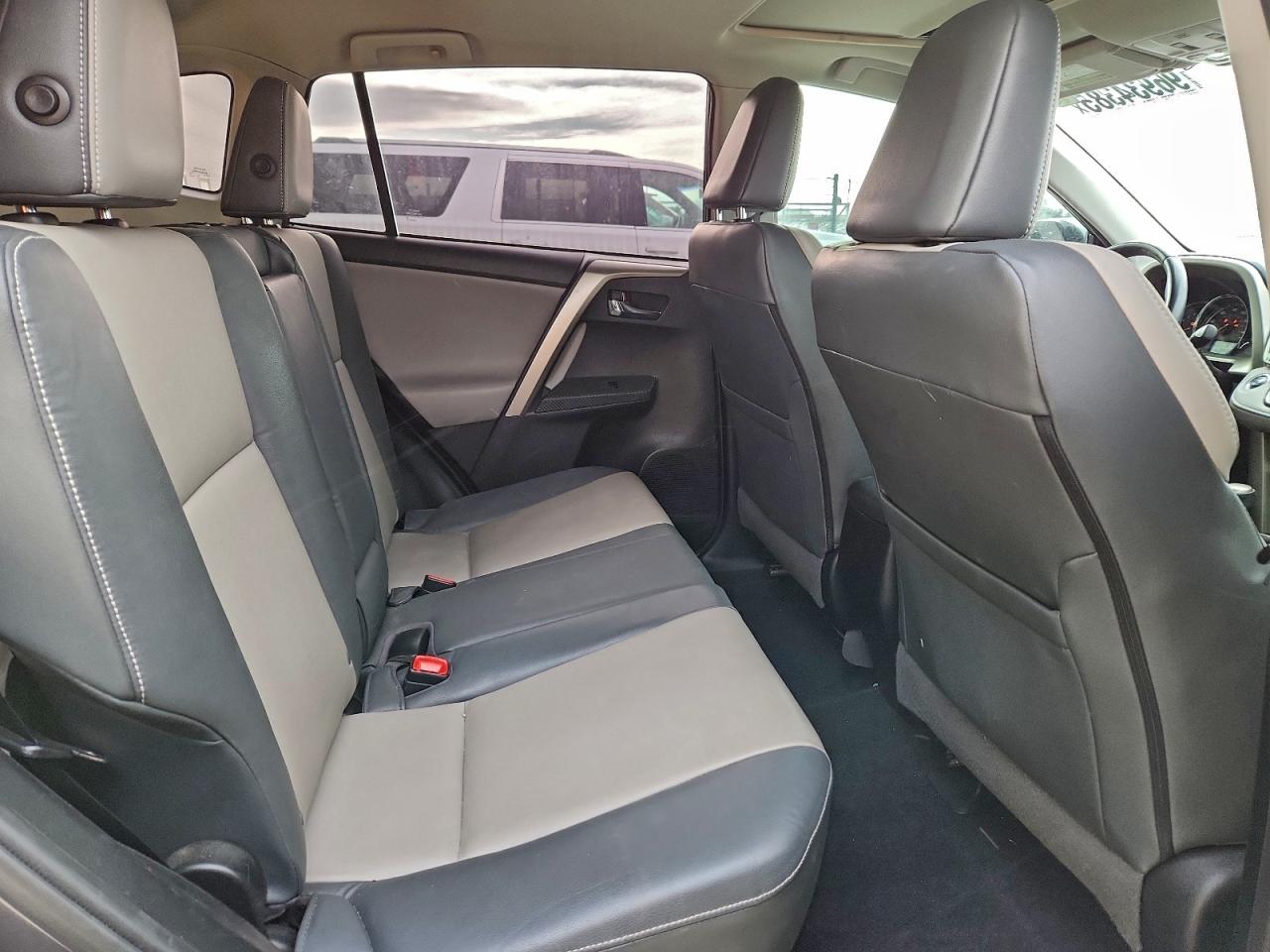 2015 TOYOTA RAV4 LIMITED photo 11