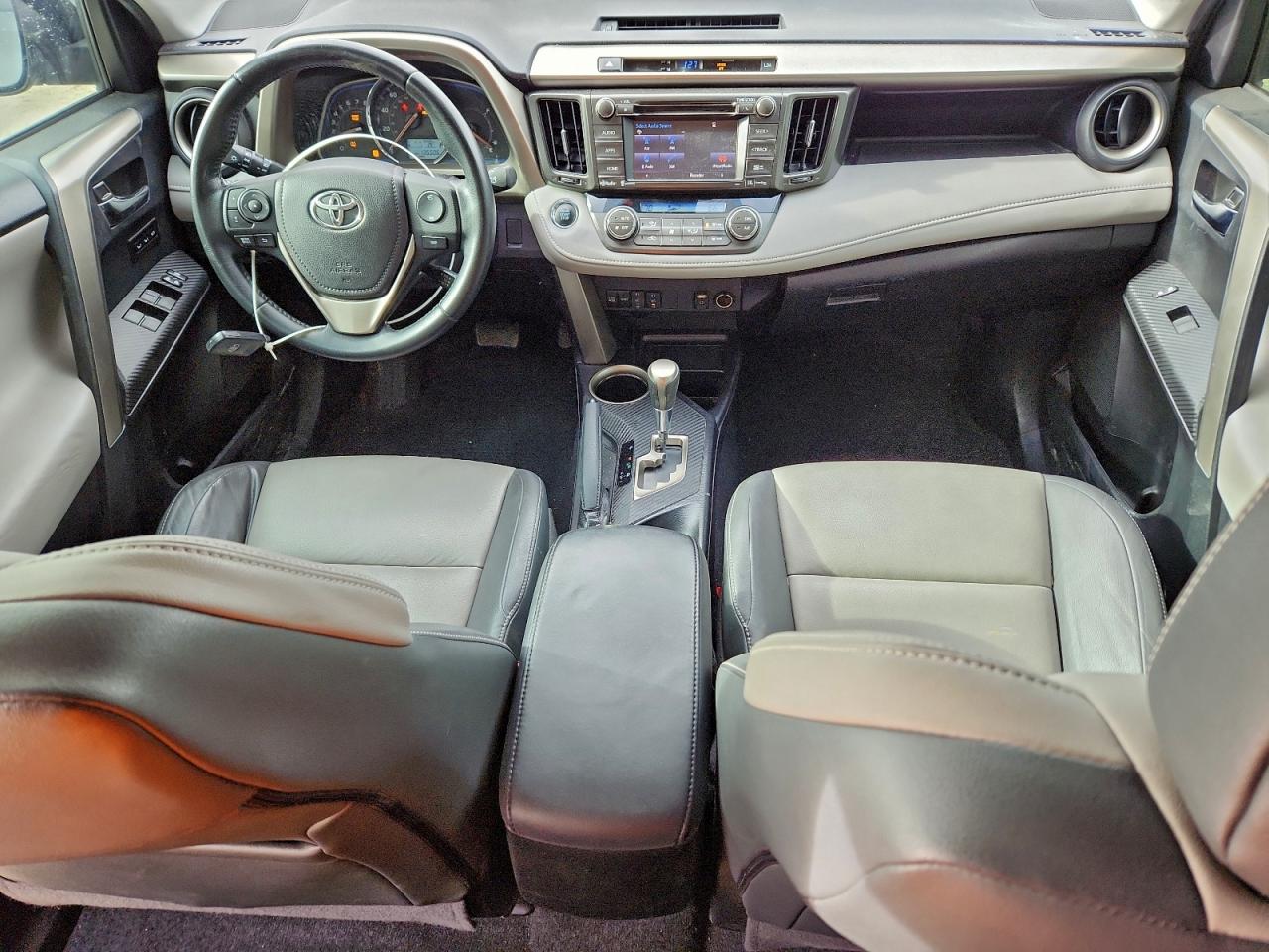 2015 TOYOTA RAV4 LIMITED photo 8