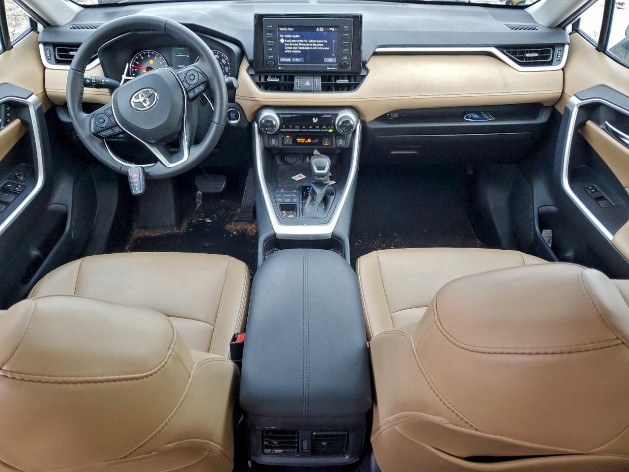 2021 TOYOTA RAV4 XLE PREMIUM photo 29