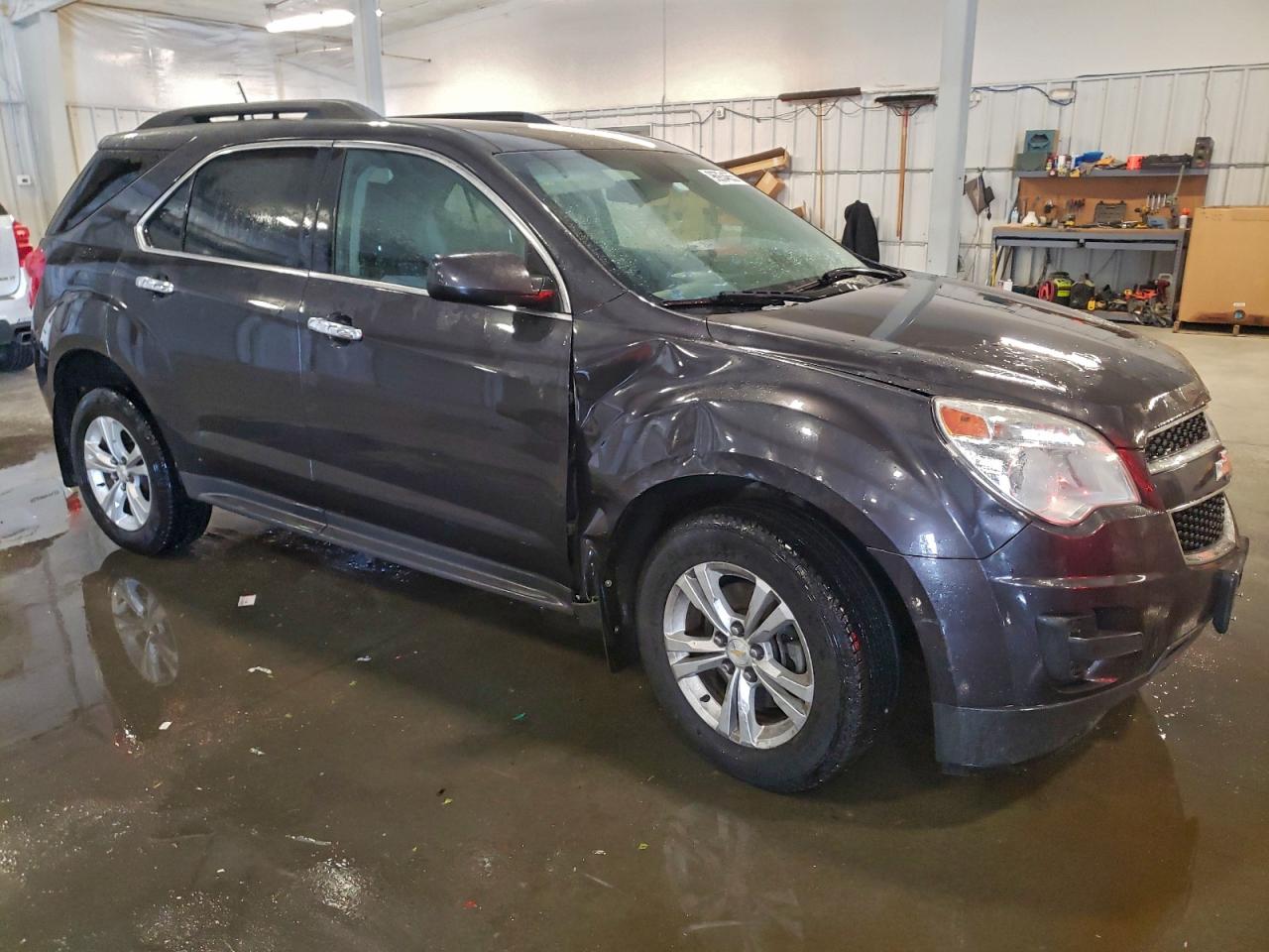 2015 CHEVROLET EQUINOX LT photo 4
