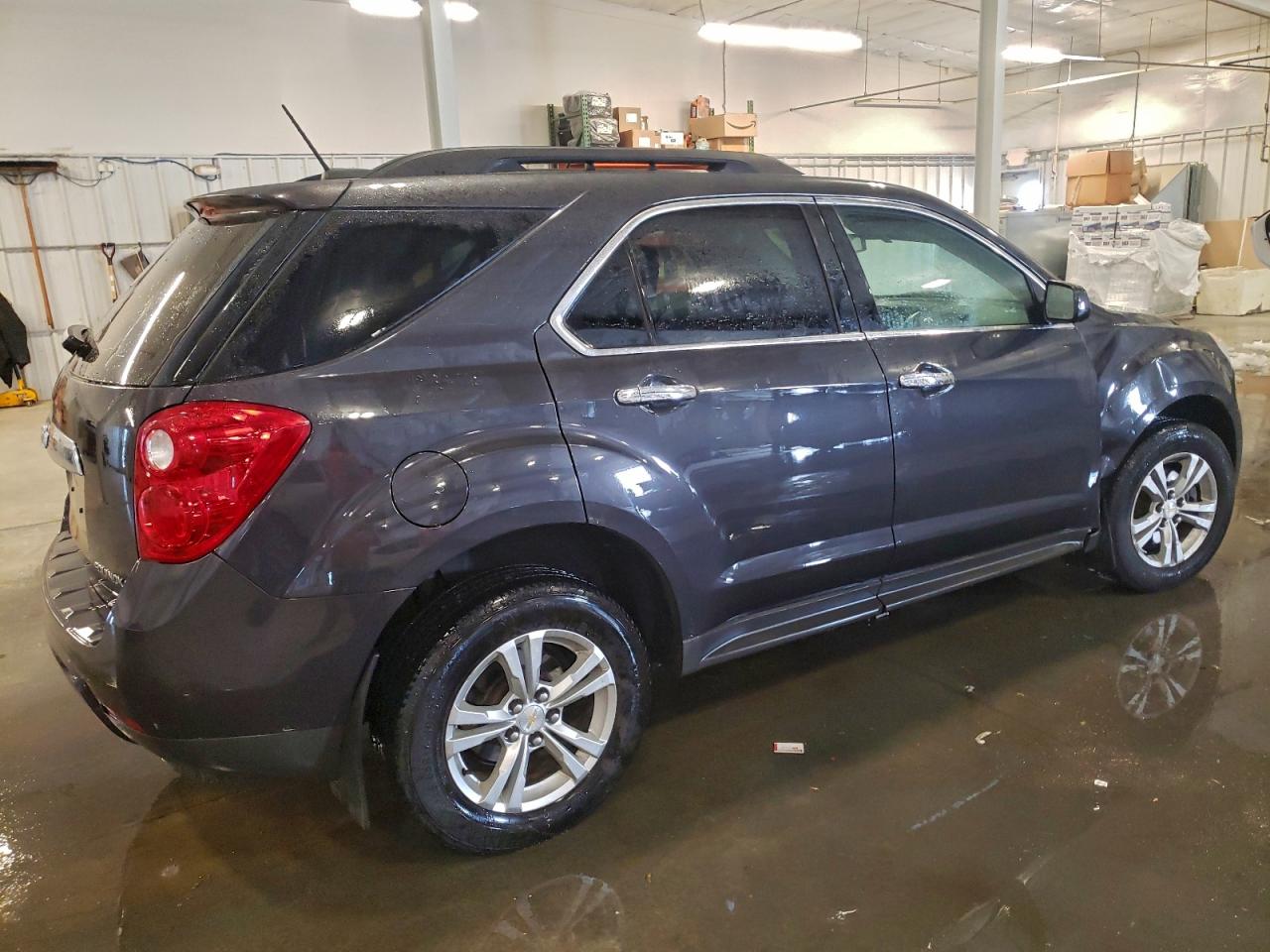 2015 CHEVROLET EQUINOX LT photo 3