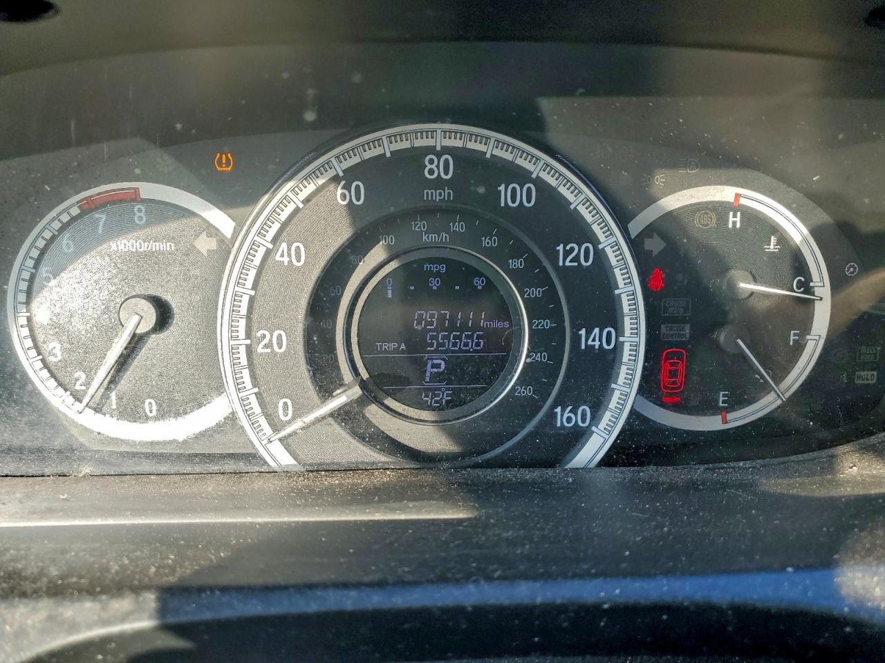 2017 HONDA ACCORD LX photo 9