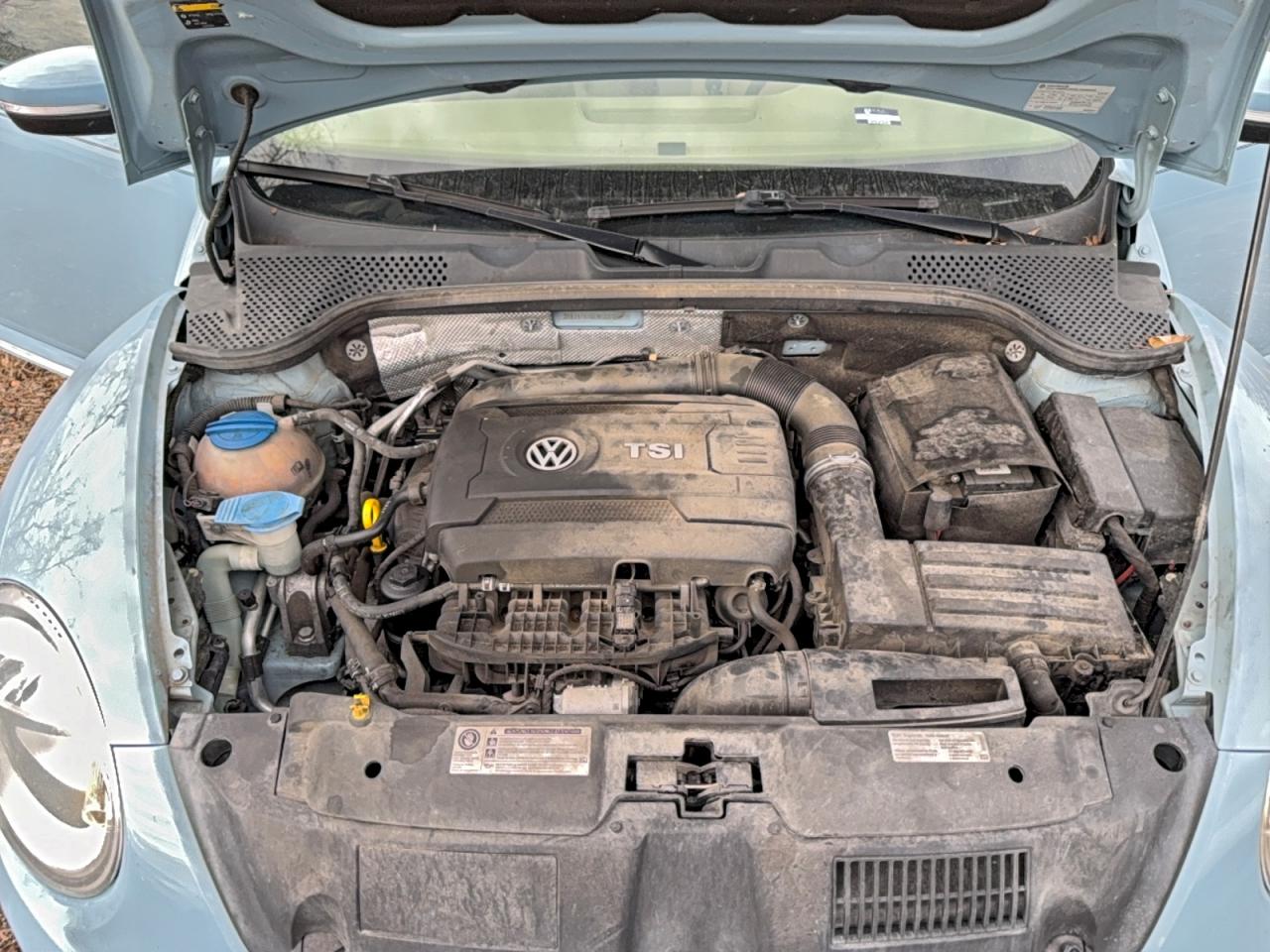 2014 VOLKSWAGEN BEETLE photo 7