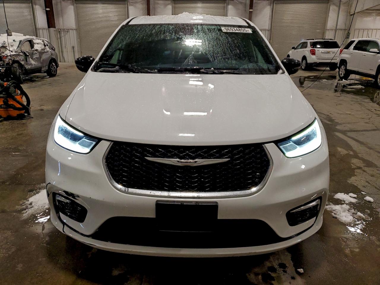 2025 CHRYSLER PACIFICA SELECT photo 5
