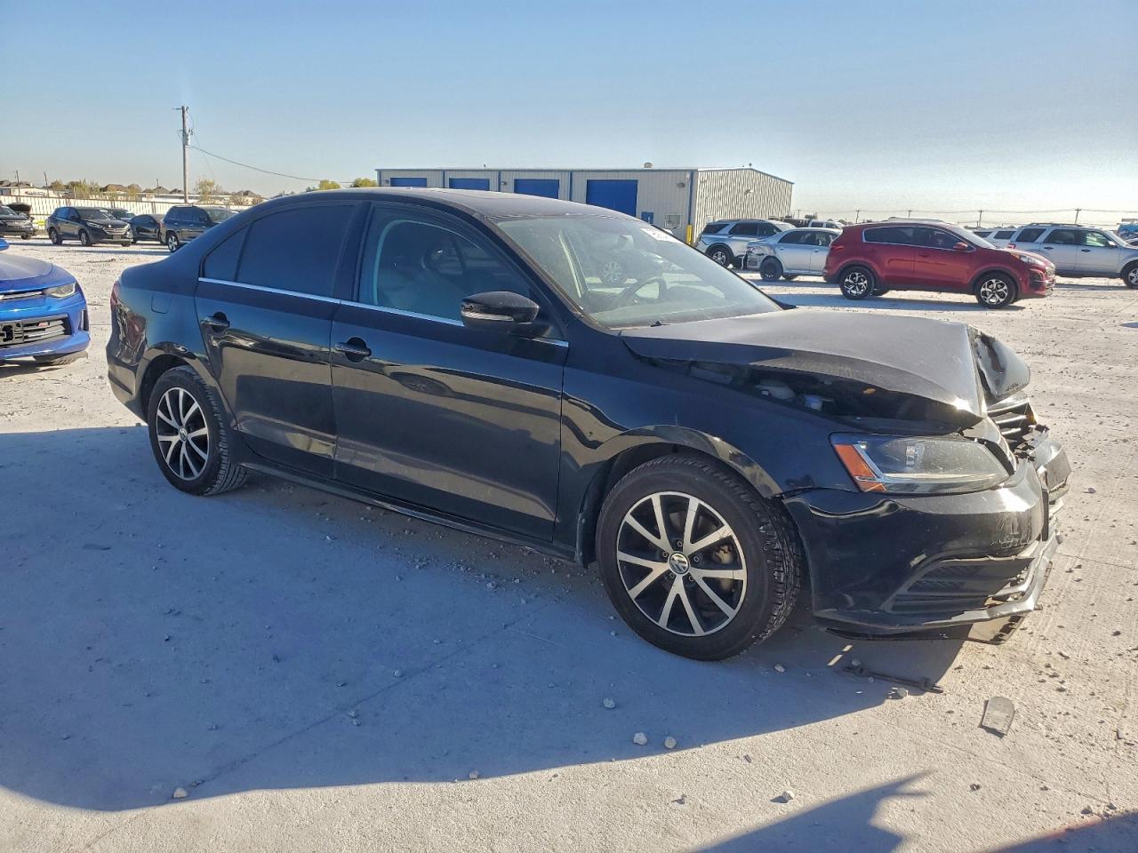 2017 VOLKSWAGEN JETTA SE photo 4