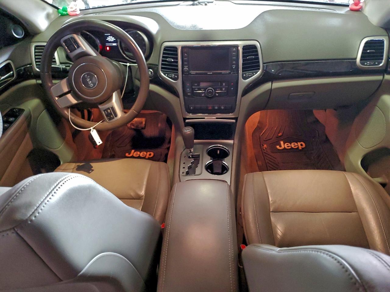 2012 JEEP GRAND CHEROKEE LAREDO photo 8