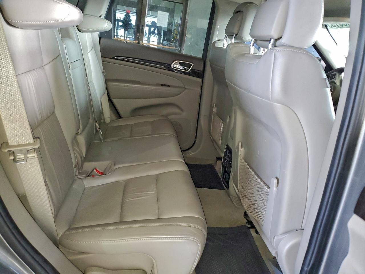 2012 JEEP GRAND CHEROKEE LAREDO photo 11