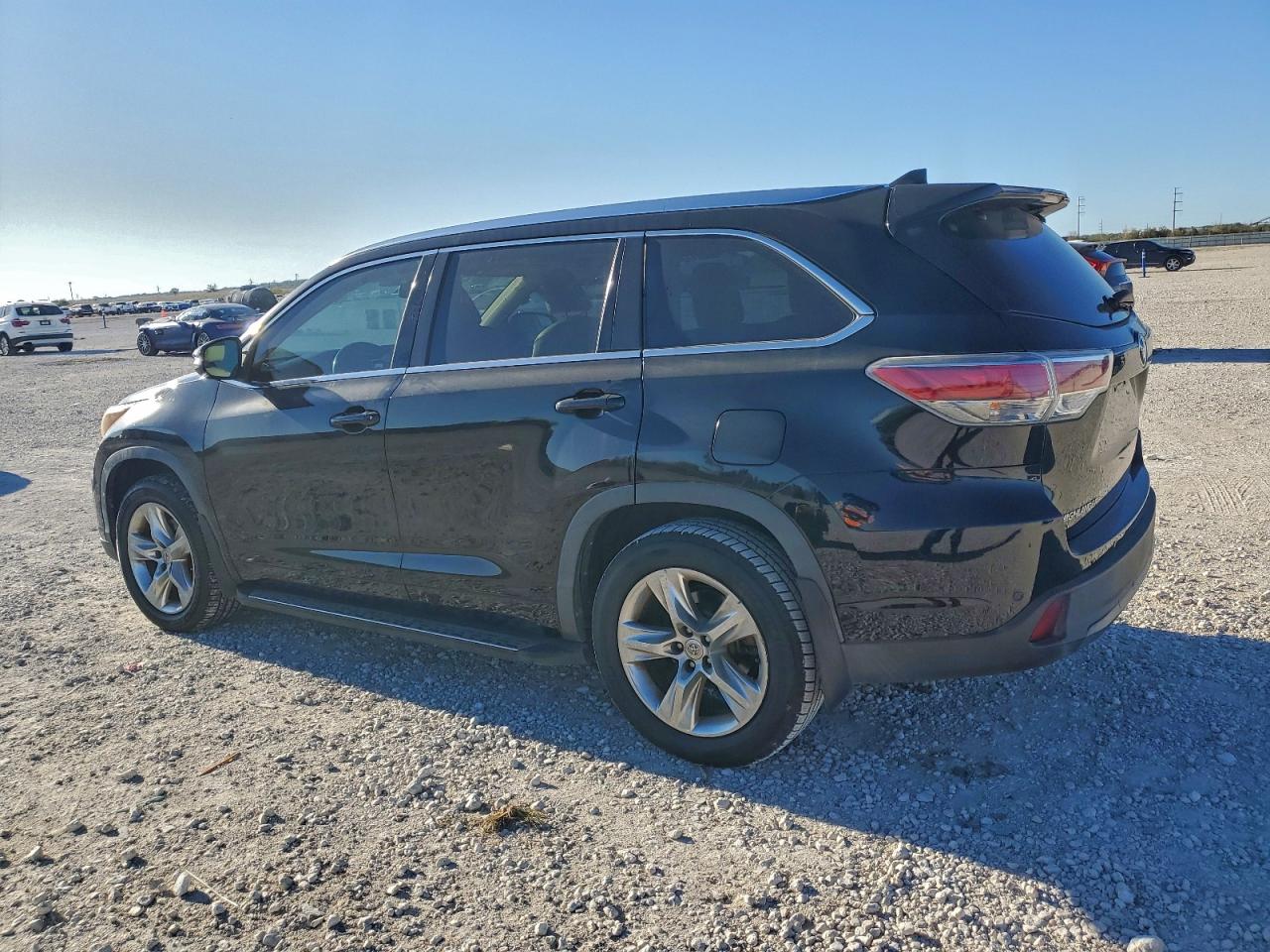 2014 TOYOTA HIGHLANDER LIMITED photo 2