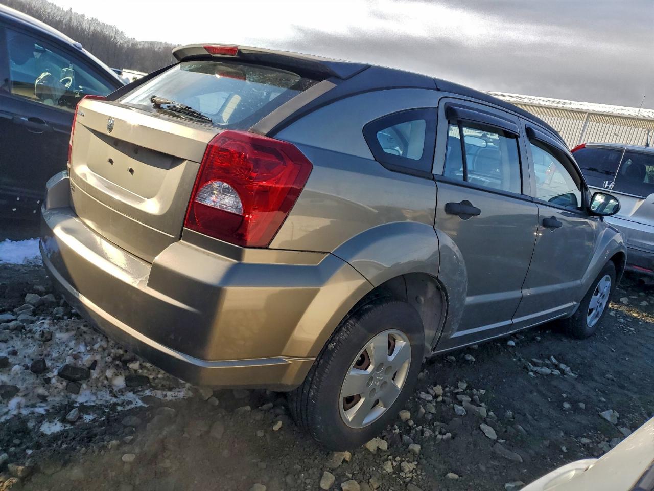2008 DODGE CALIBER photo 3