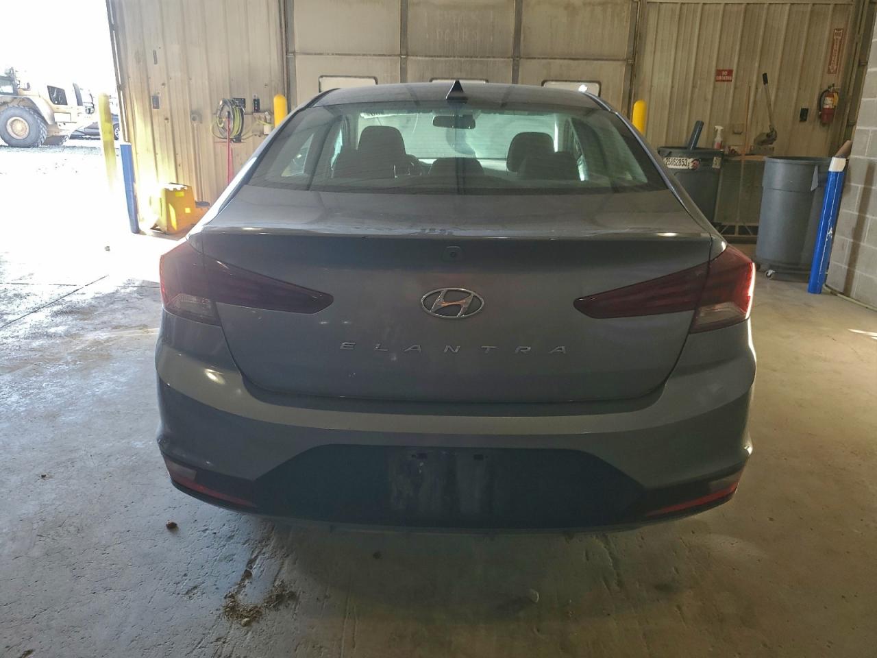 2019 HYUNDAI ELANTRA SEL photo 11