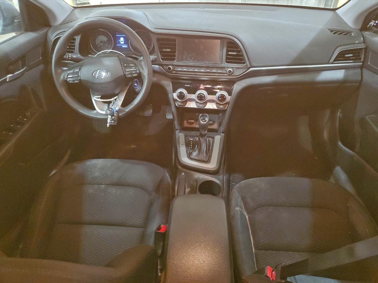 2019 HYUNDAI ELANTRA SEL photo 15