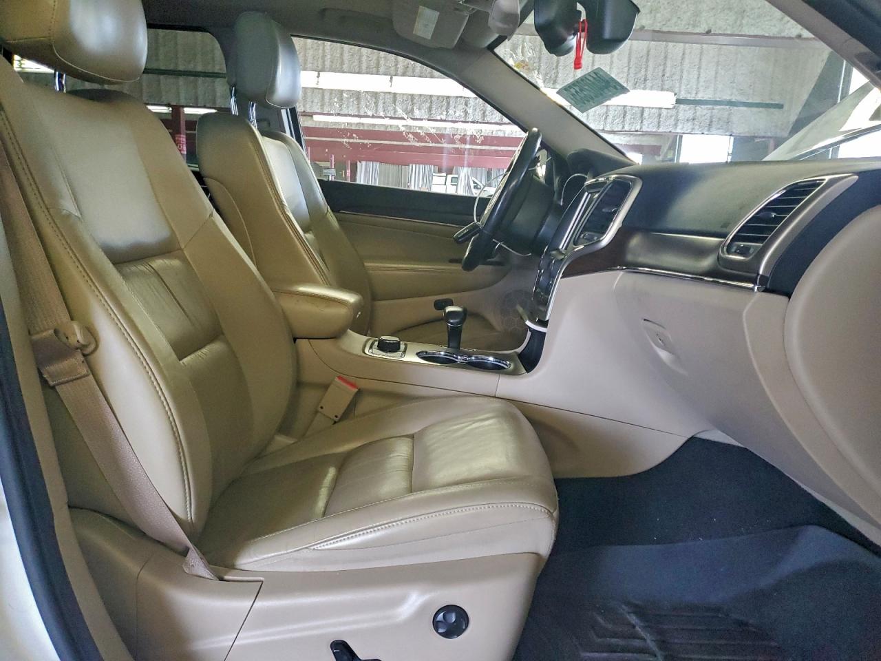 2015 JEEP GRAND CHEROKEE LIMITED photo 7