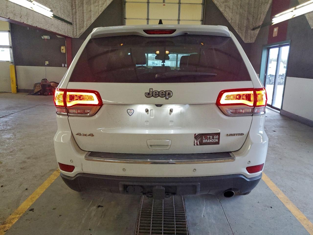 2015 JEEP GRAND CHEROKEE LIMITED photo 6