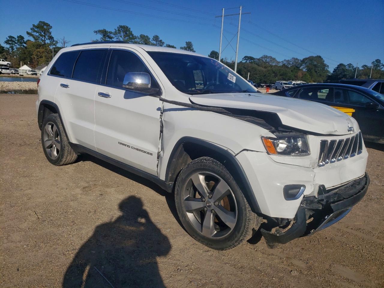 2015 JEEP GRAND CHEROKEE LIMITED photo 4