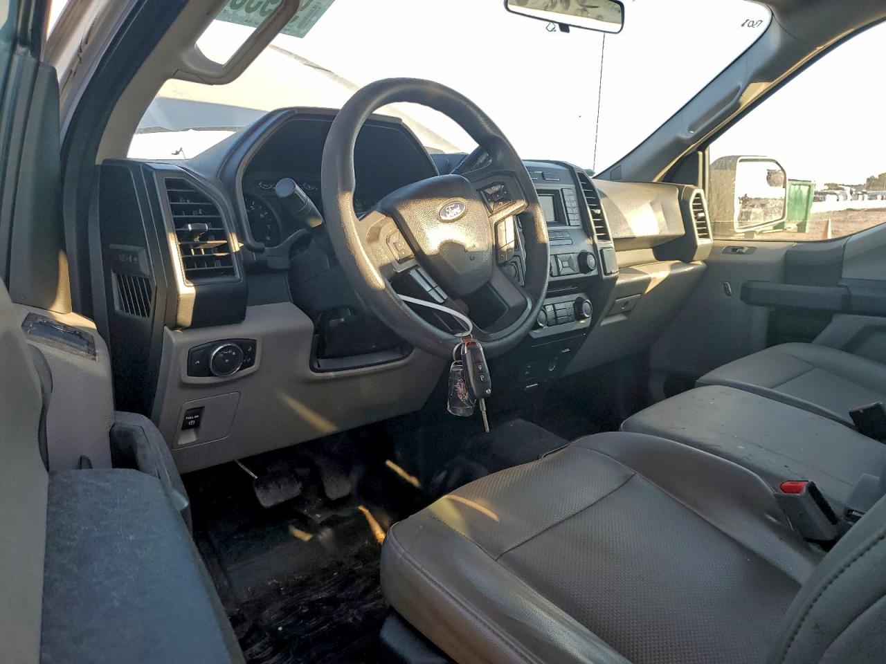 2017 FORD F150 SUPER CAB photo 8