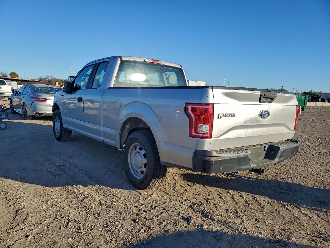 2017 FORD F150 SUPER CAB photo 2
