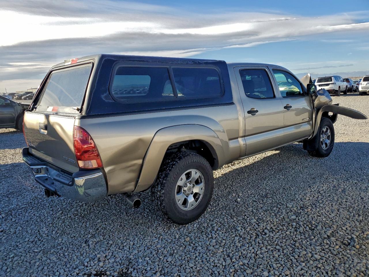 2005 TOYOTA TACOMA DOUBLE CAB LONG BED photo 3