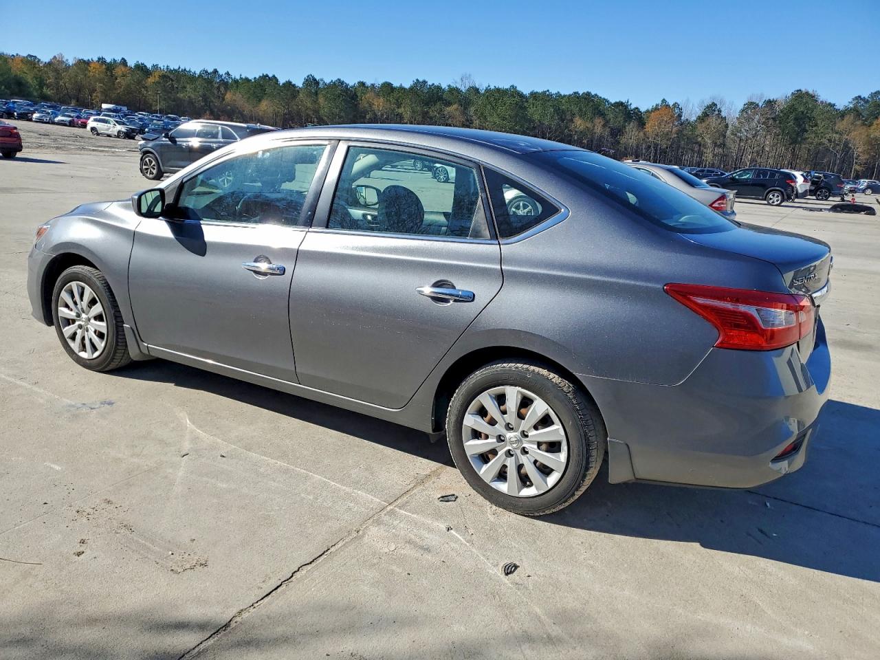 2019 NISSAN SENTRA S photo 2