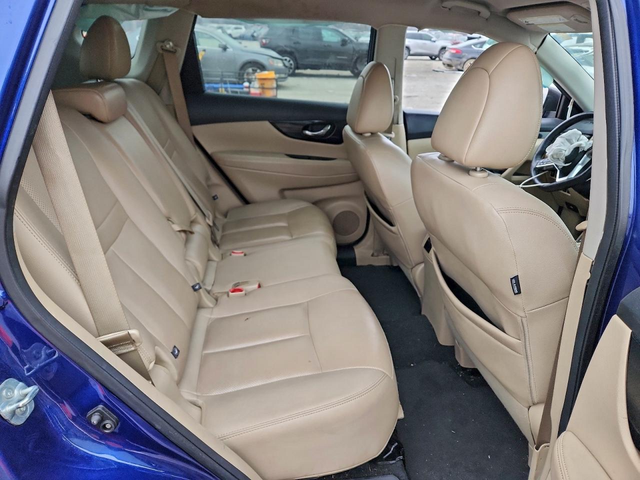 2018 NISSAN ROGUE S photo 11