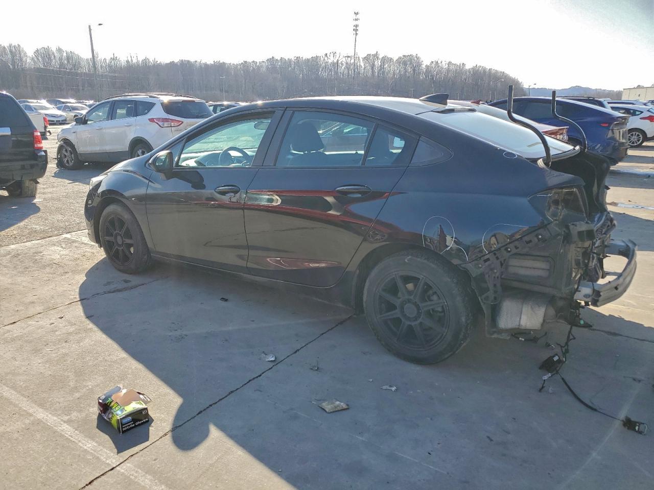 2017 CHEVROLET CRUZE LS photo 2