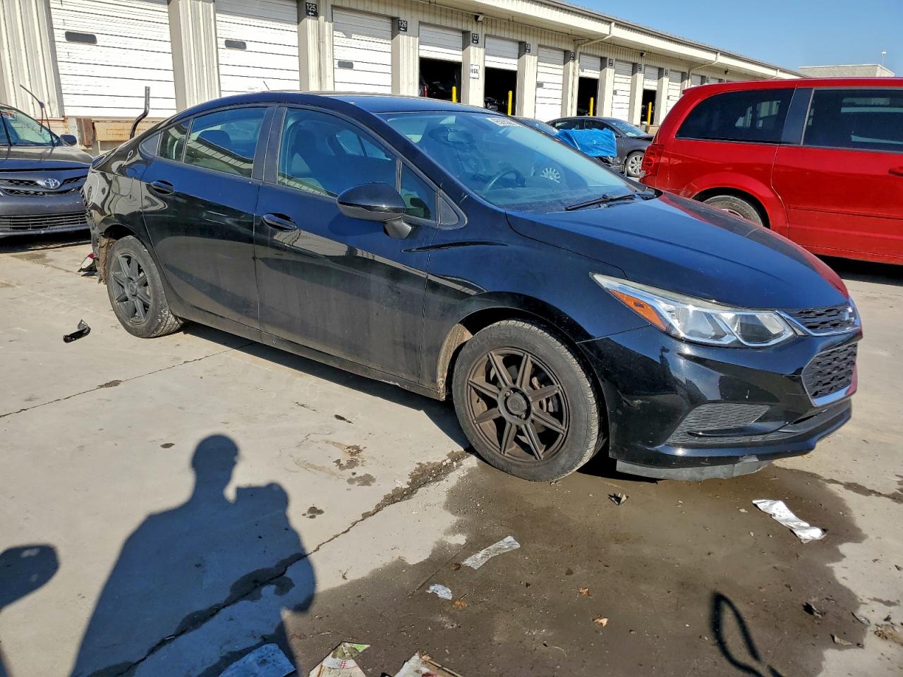 2017 CHEVROLET CRUZE LS photo 4