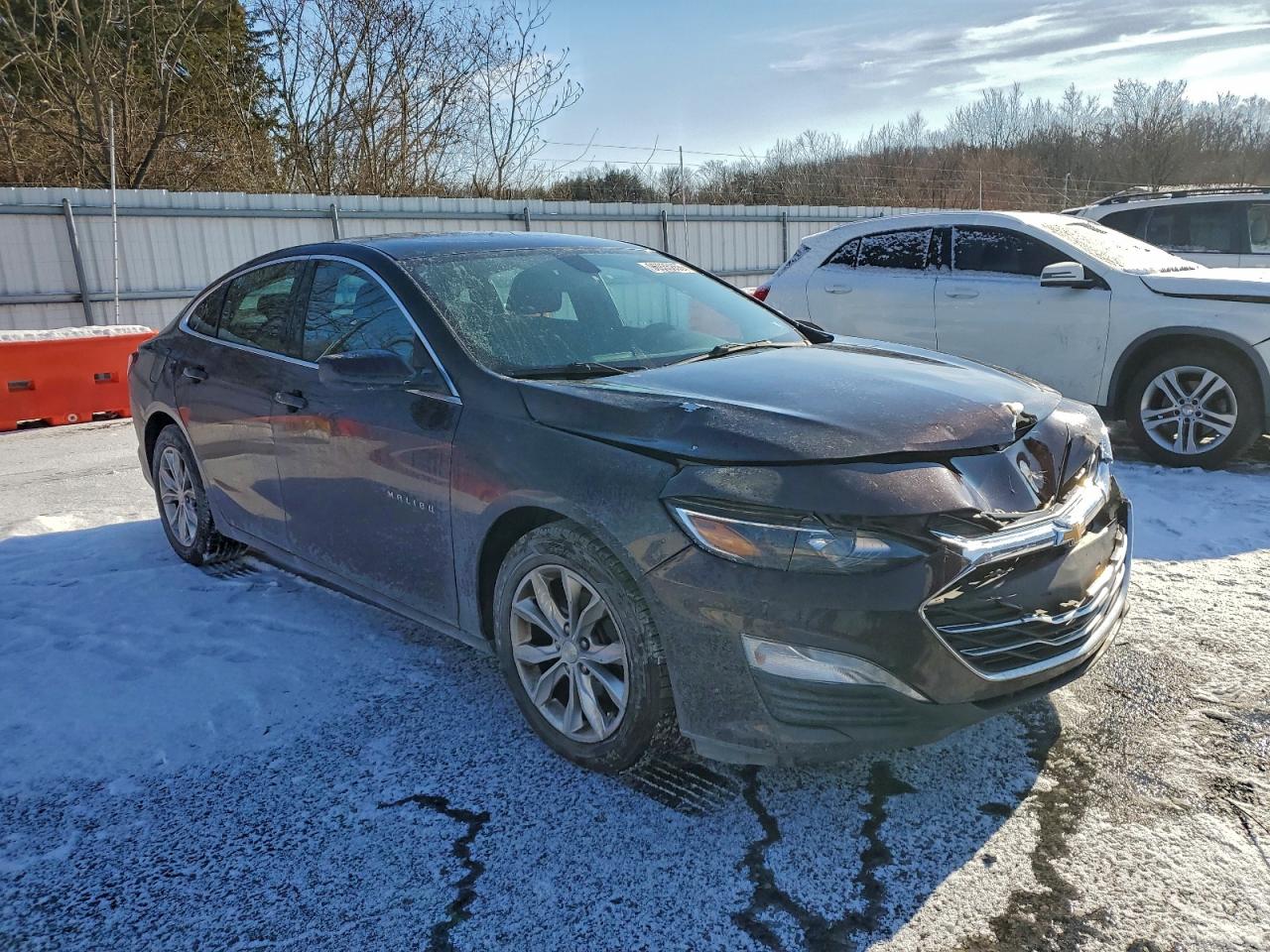 2020 CHEVROLET MALIBU LT photo 4