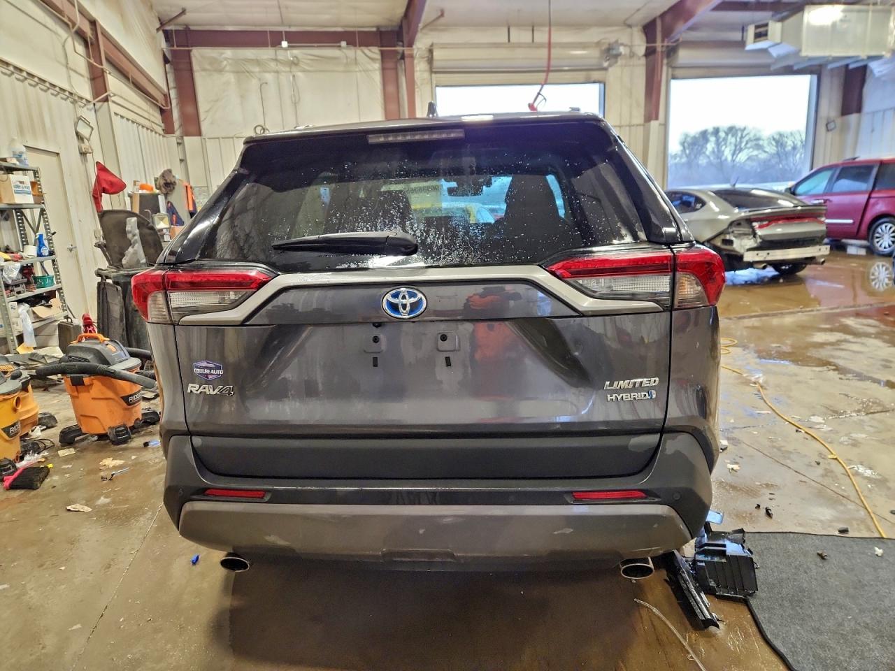 2021 TOYOTA RAV4 LIMITED photo 6