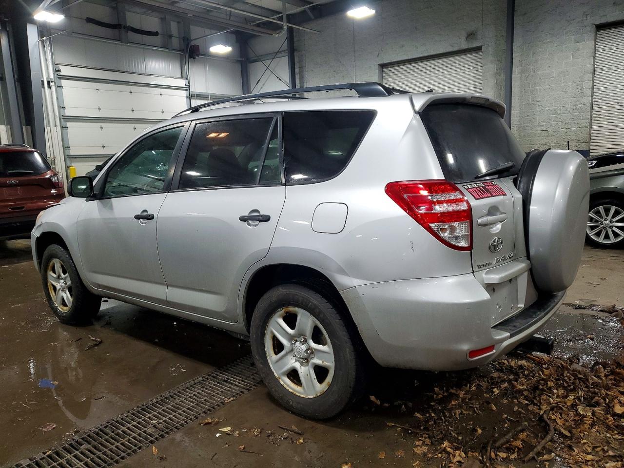 2009 TOYOTA RAV4 photo 3
