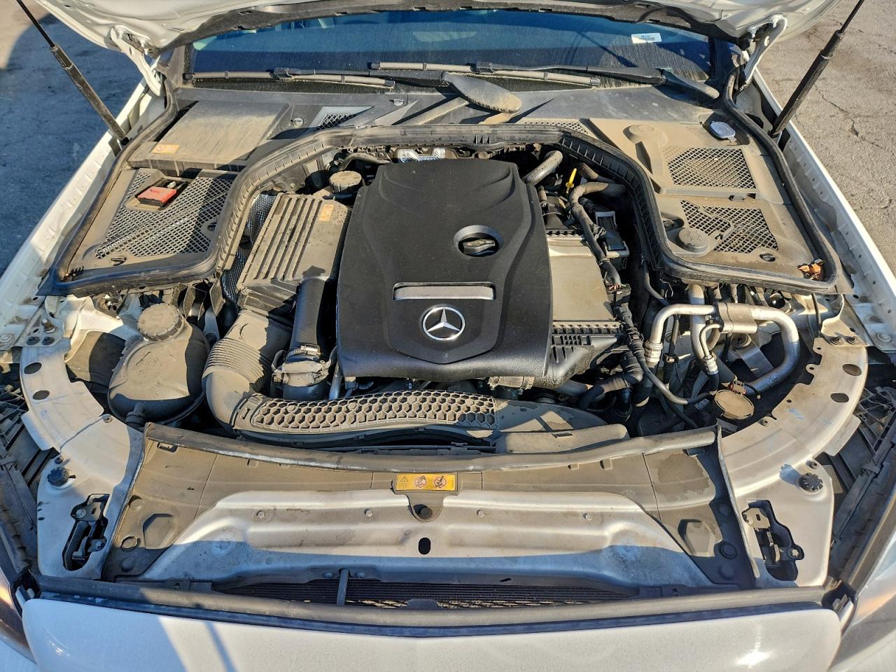2015 MERCEDES-BENZ C 300 photo 11