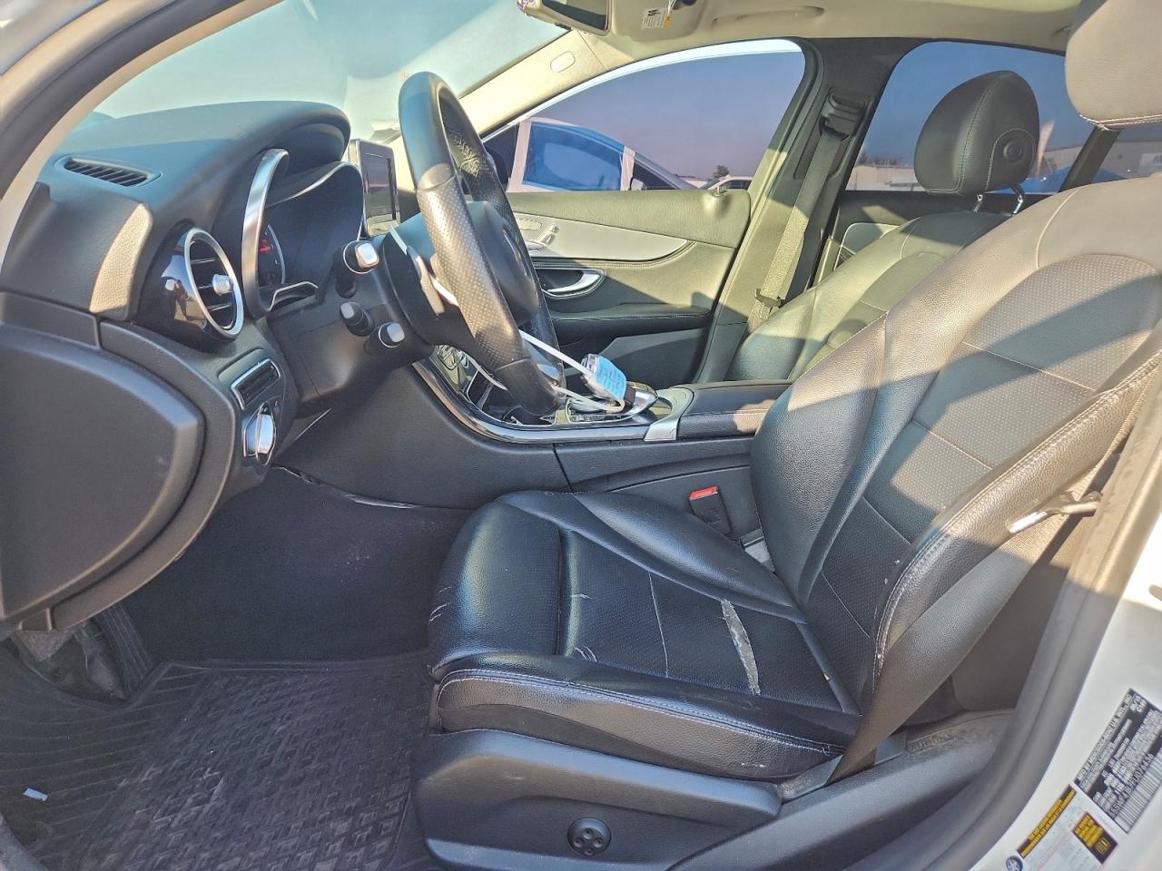 2015 MERCEDES-BENZ C 300 photo 7