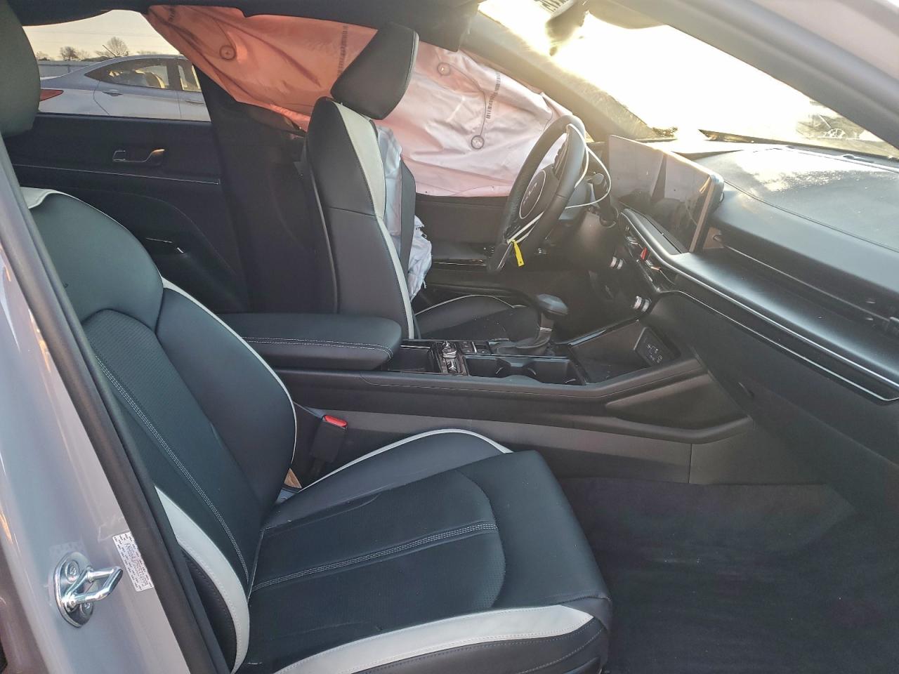 2025 KIA K5 GT LINE photo 13