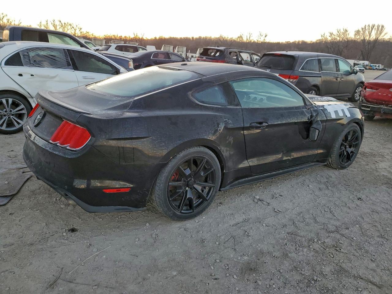 2015 FORD MUSTANG photo 7