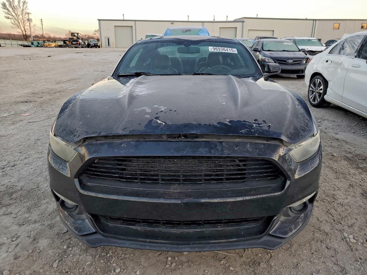 2015 FORD MUSTANG photo 13