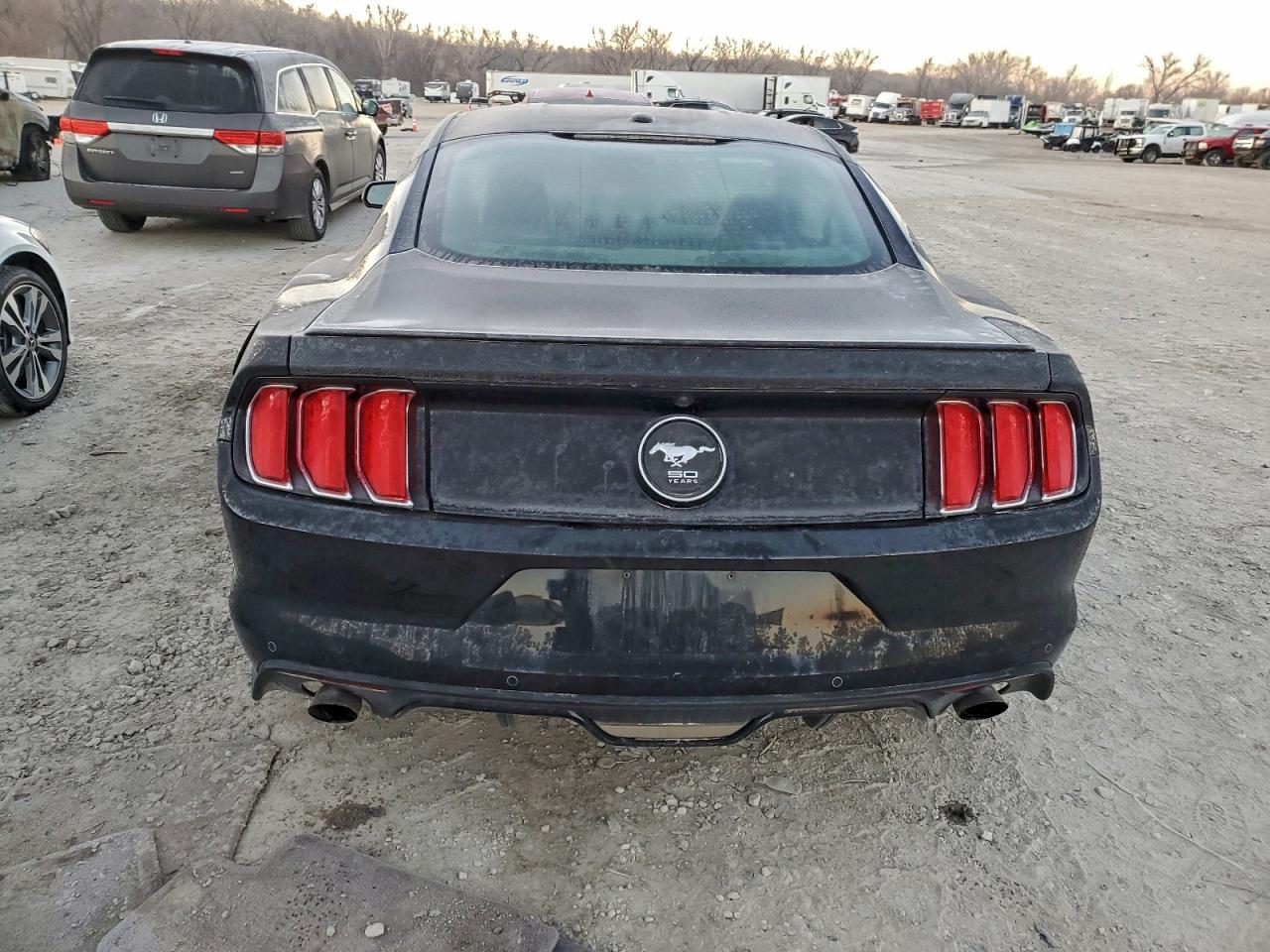 2015 FORD MUSTANG photo 16