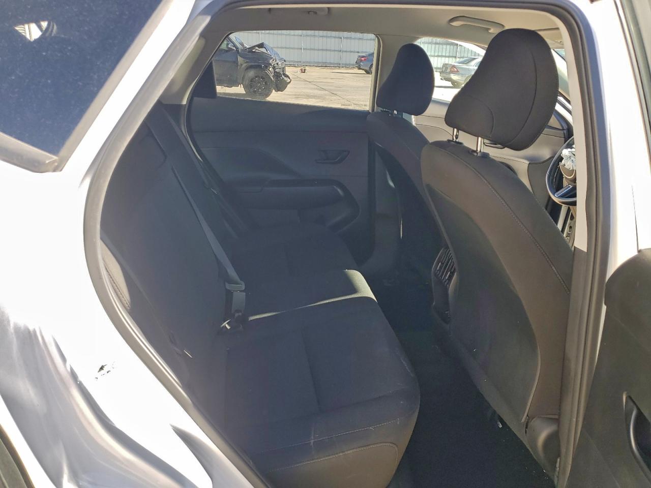 2024 HYUNDAI KONA SEL photo 10